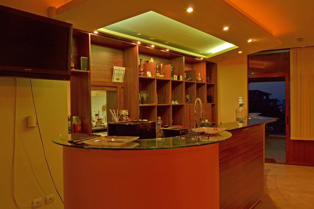 Svetlana Hotel Byala  Exterior photo